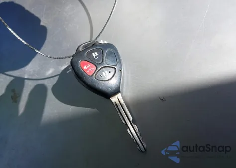 2007 Toyota Rav4 Limited V6 z USA, uszkodzony, nr VIN JTMBK34VX75034227